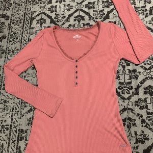 Super cute long sleeve ribbed top from Hollister,Size large,runs small